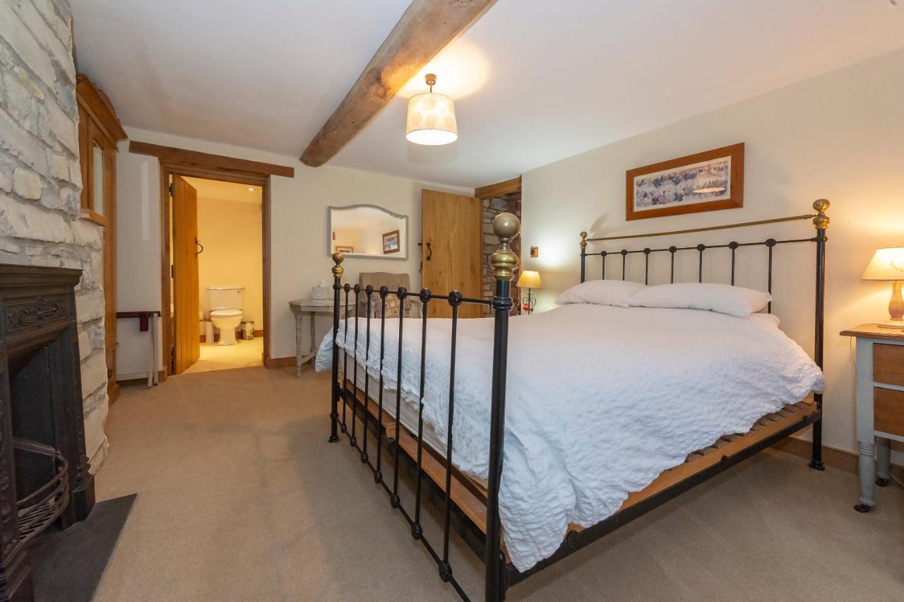 Castle Farm Bed and Breakfast Wedmore Buitenkant foto